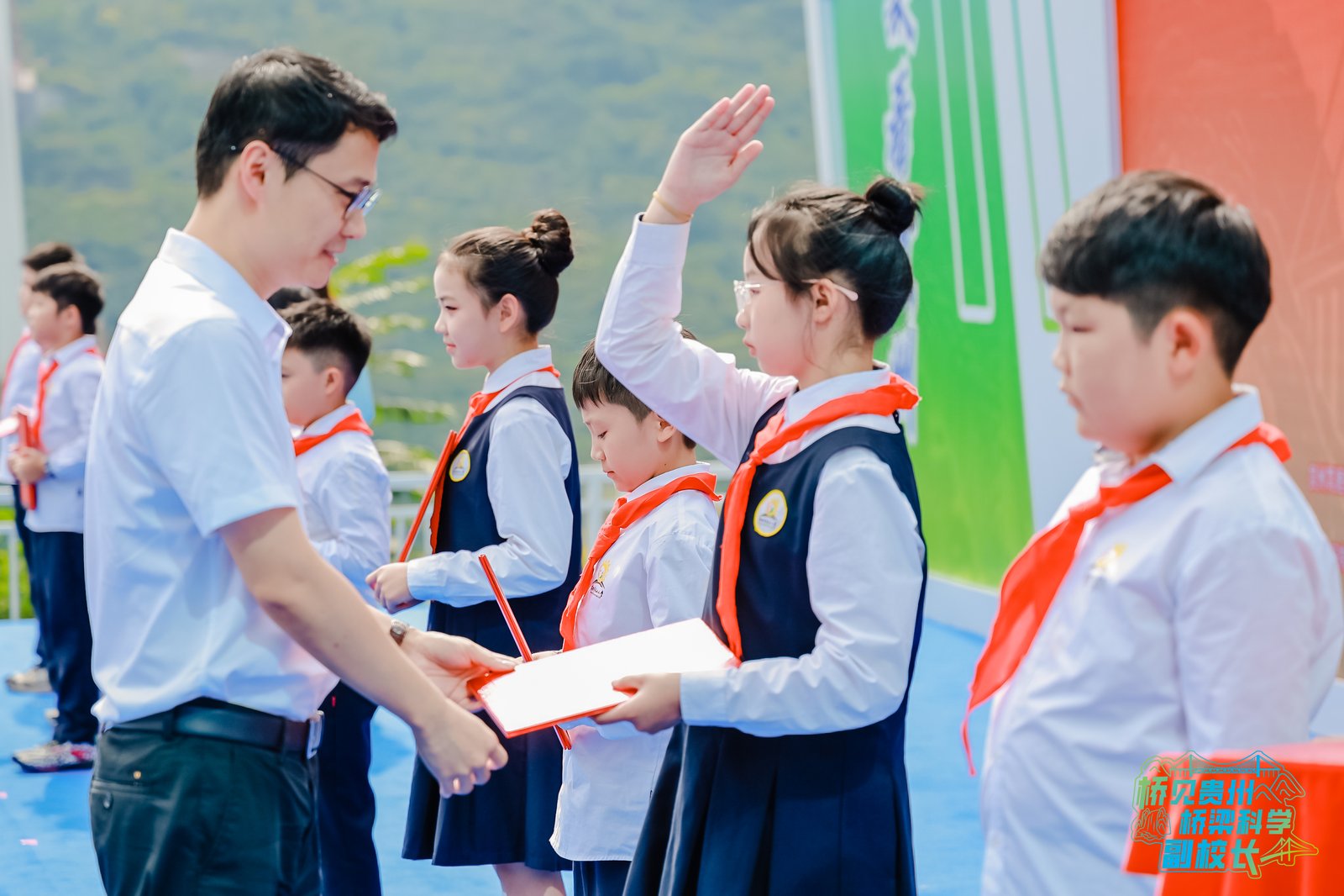 7f44f8da94f243c4aef1f6adf4b25ff0